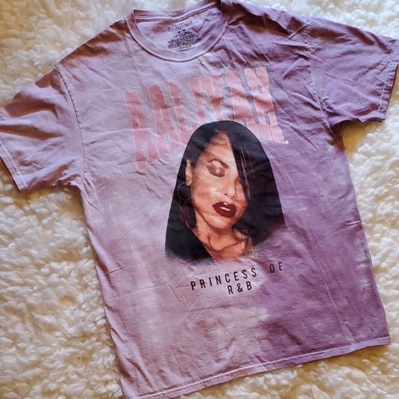 Aaliyah Princess of R&B Tree - Picture 3 of 4